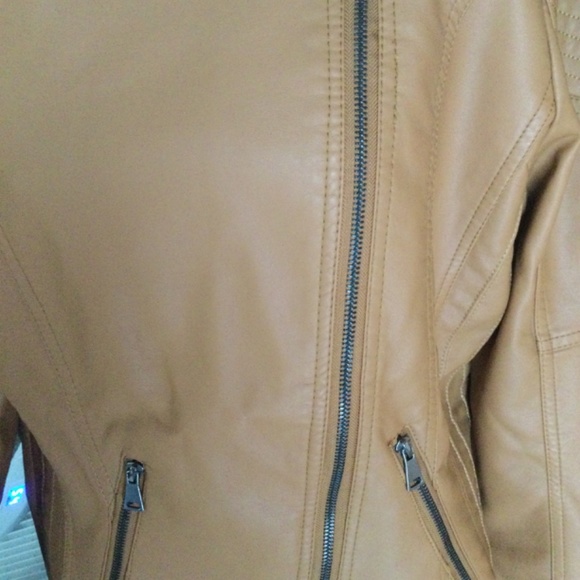GYK Vegan Moto Jacket - Picture 4 of 10